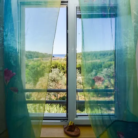 Lungo Mare Apartment Pula